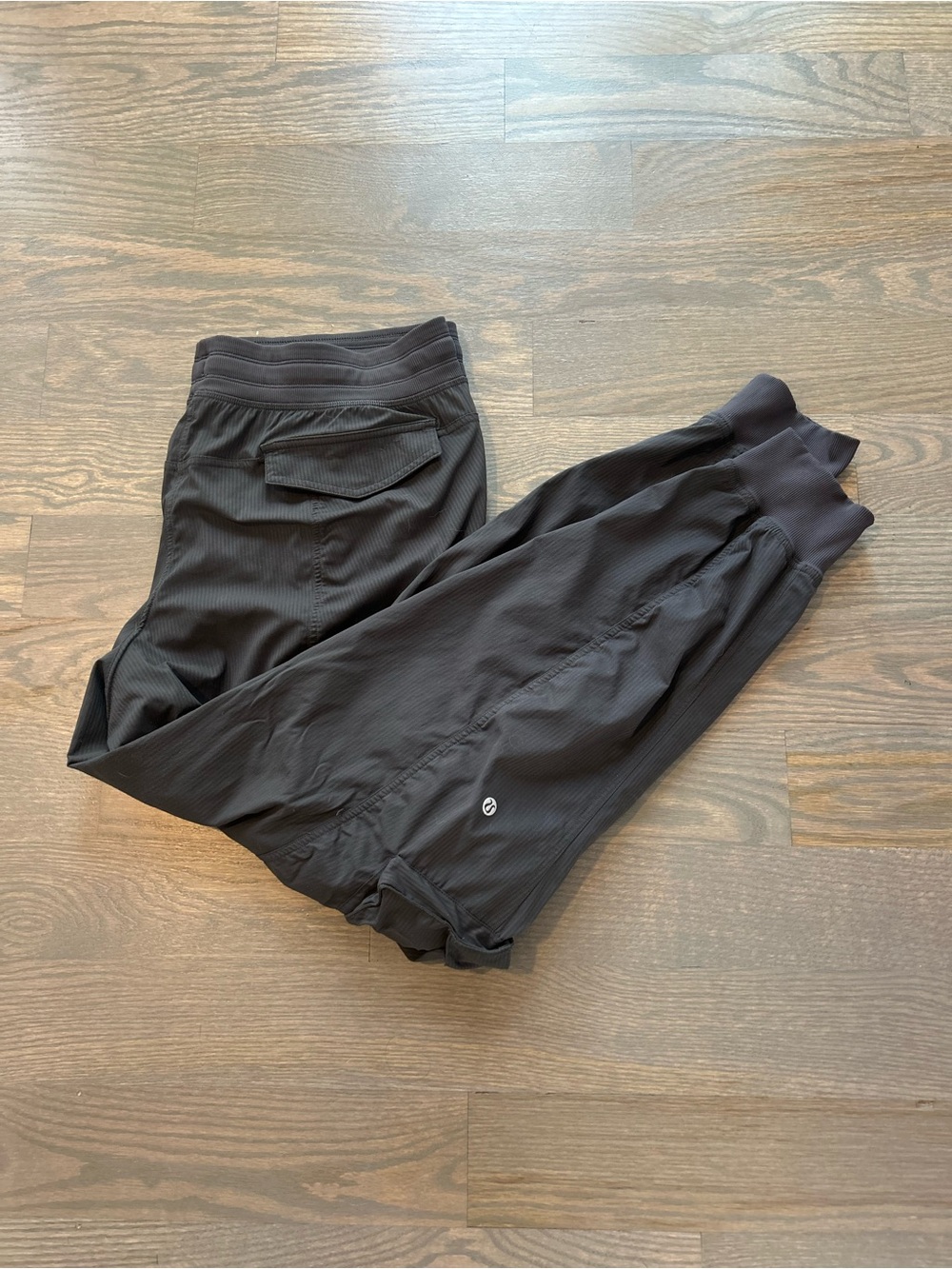 Lululemon Dance Studio Cargo Mid Rise Joggers size XL